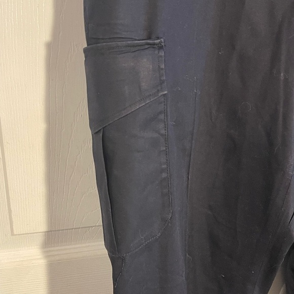 Blauer Men's Navy Cargo Pants - Picture 5 of 13